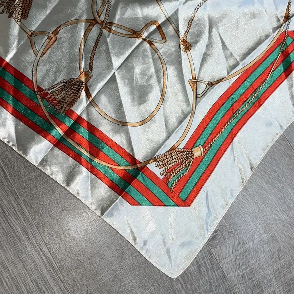 Red Green Cream Gold Tassel Print Scarf Women’s Size 36x36 in